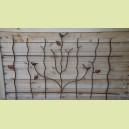 Grande grille droite avec oiseaux et feuilles